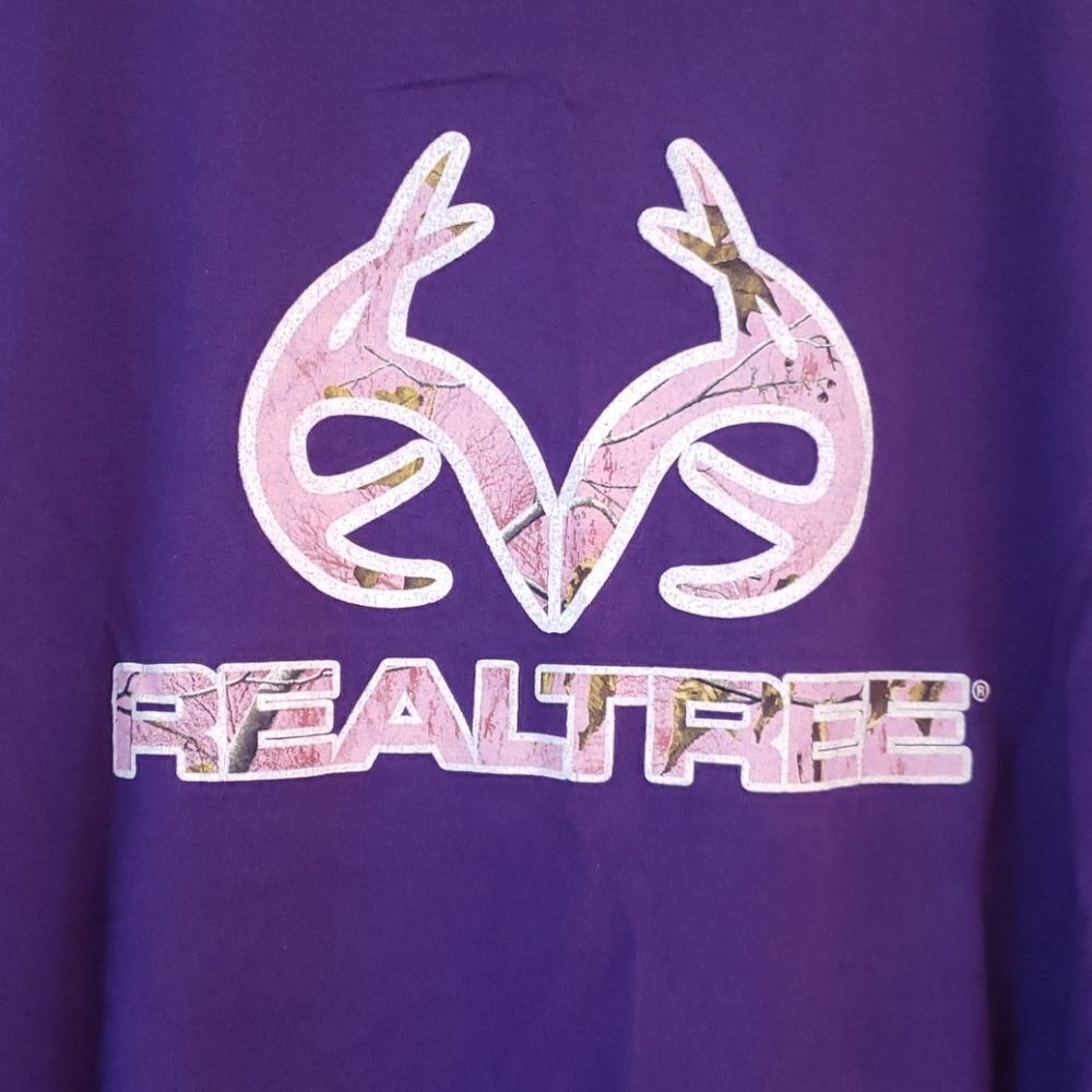 EUC Ladies Realtree Purple T-Shirt Sz L - Picture 2 of 3